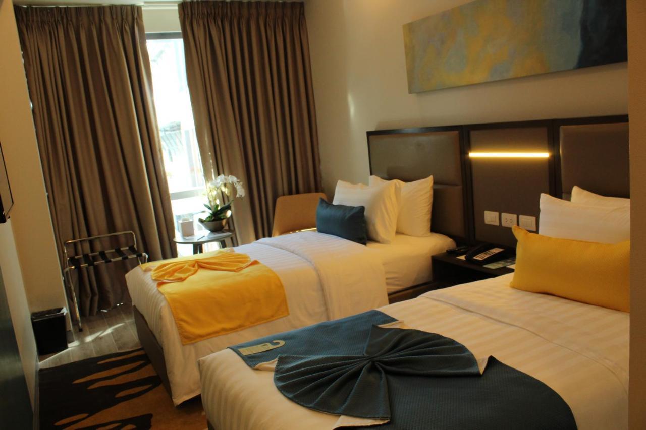 Savoy Hotel Mactan - Multiple Use Hotel Lapu-Lapu City Buitenkant foto